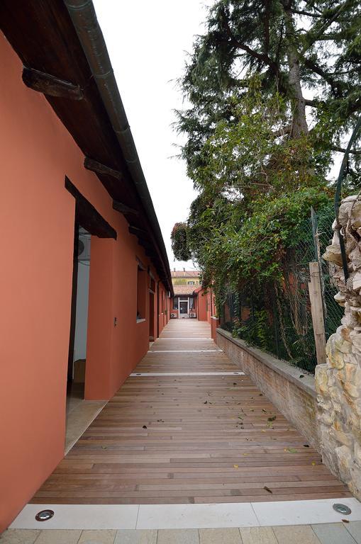 Blue Lagoon Apartament *